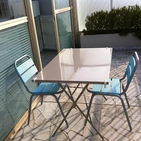 Le Castel Du Cros Apartament *